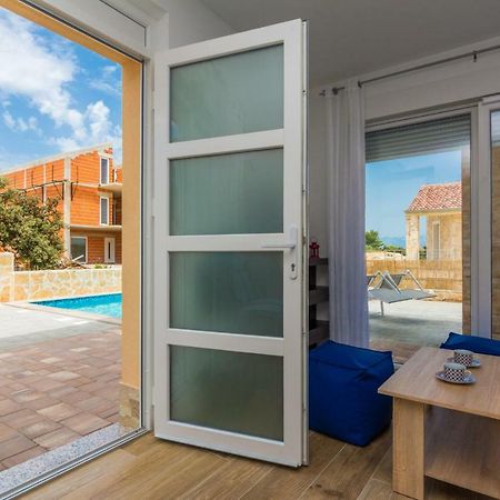 شقة Fabulous House B With Outdoor Pool زاتون المظهر الخارجي الصورة