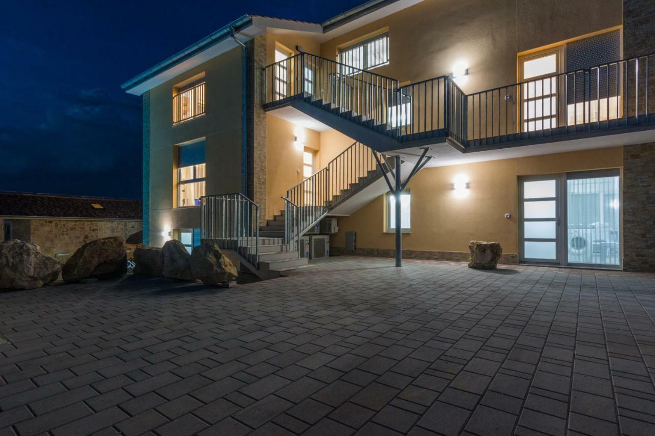 شقة Fabulous House B With Outdoor Pool زاتون المظهر الخارجي الصورة
